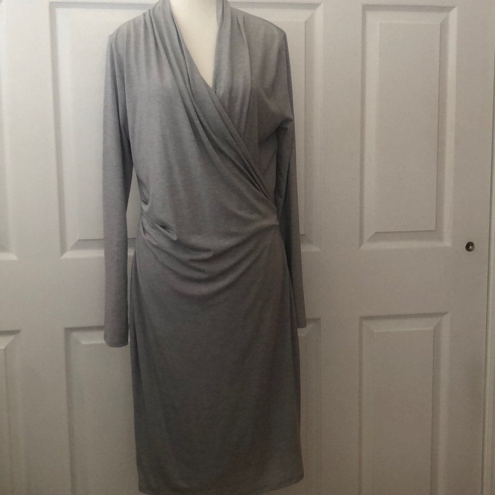 Ann Taylor - Picture 2 of 6